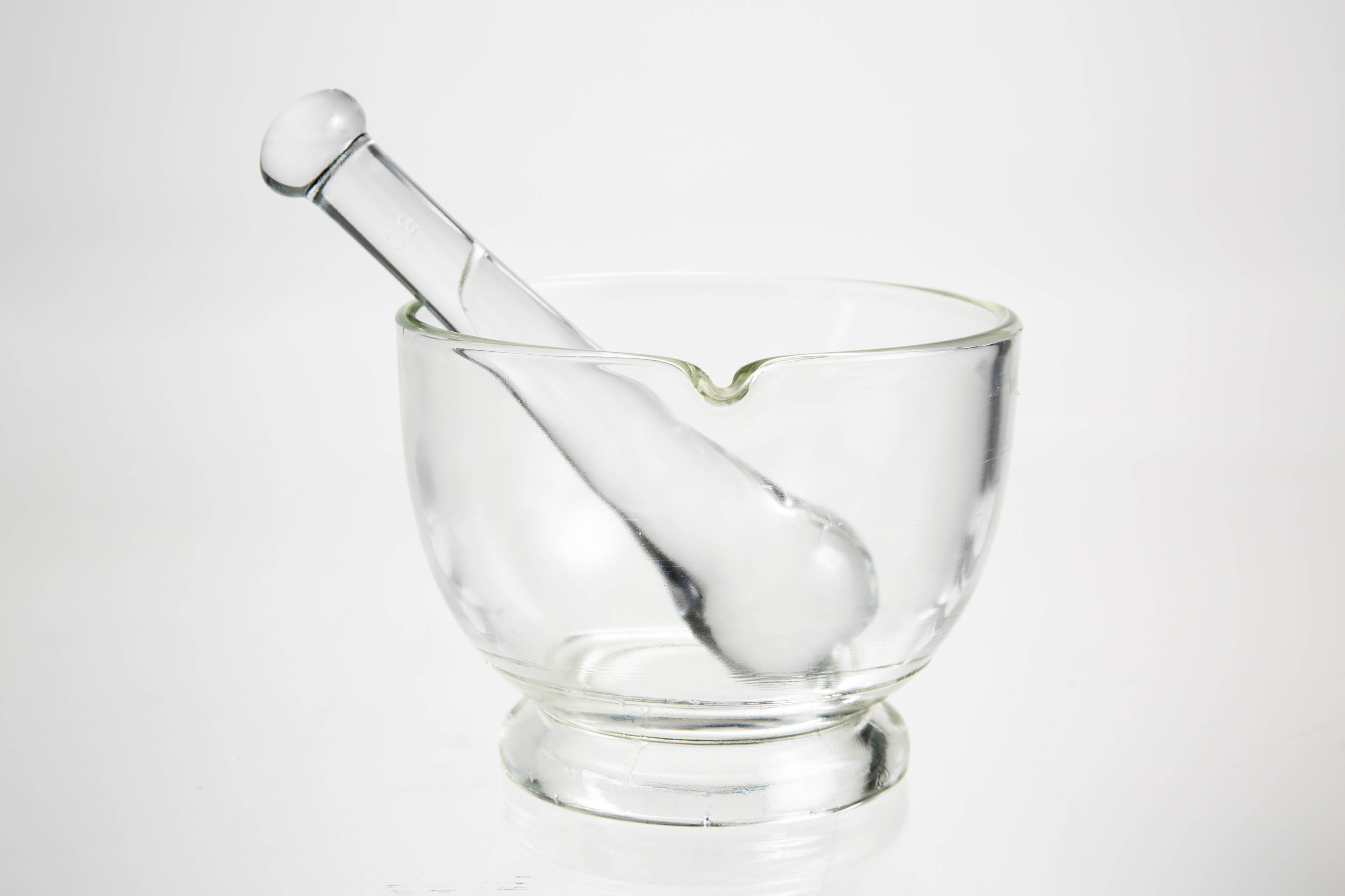 32 OZ GLASS MORTAR AND PESTLE (1000 ML) PCCA