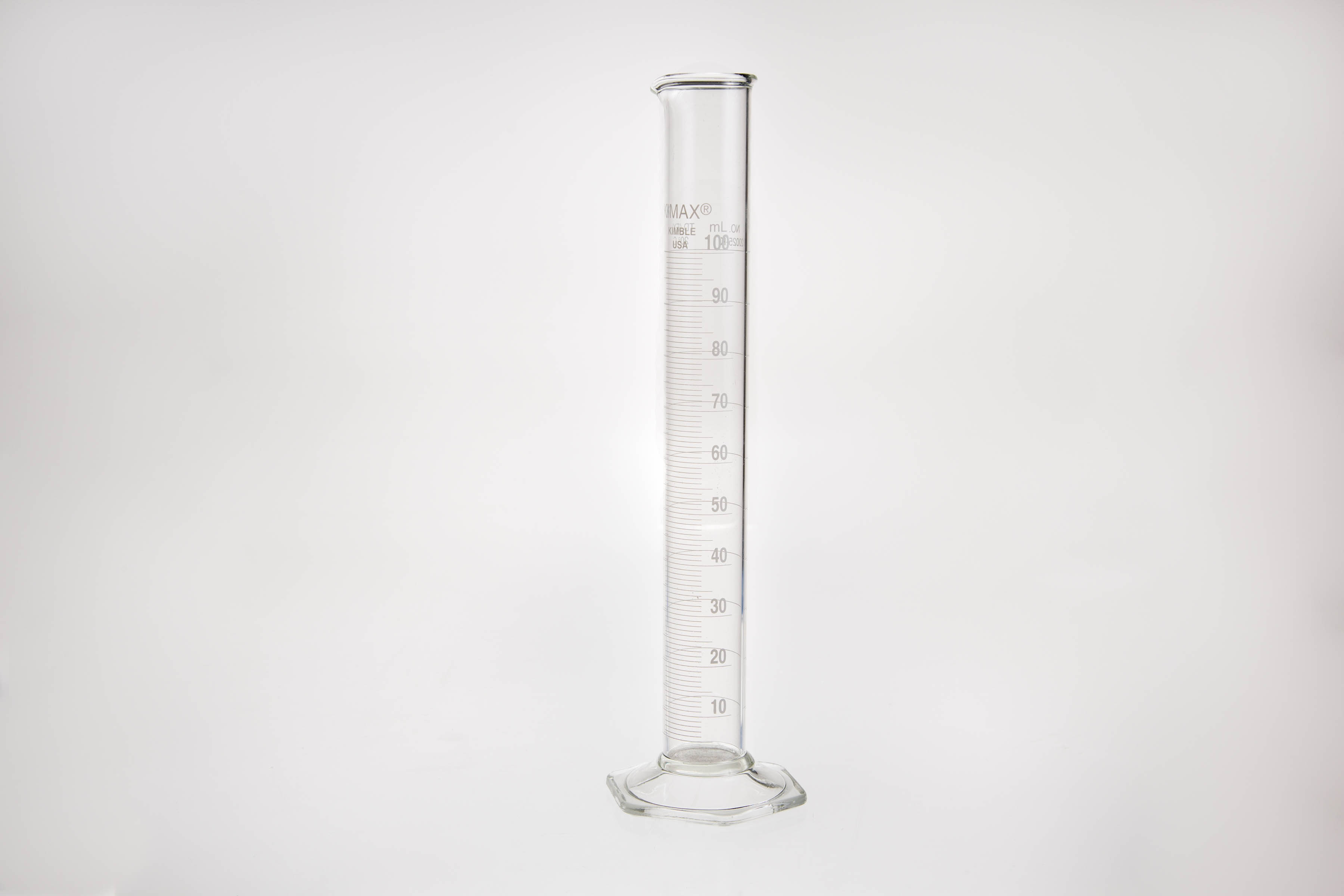 Cylinder Graduated 100 Ml Glass Pcca 8802